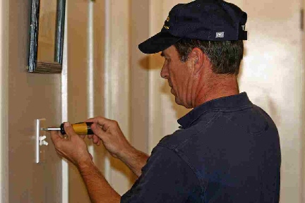 Signature Staff Working on Outlet Plate Signature Staff Working on Outlet Plate